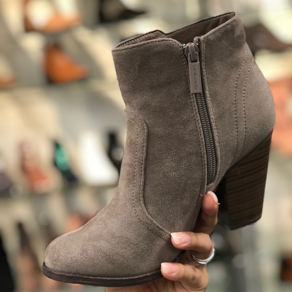 LAST1♥️ Suede Western Stacked Heel Booties - Picture 6 of 7
